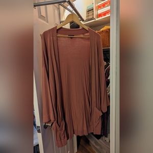 3 x Oversized Wraps/Dusters